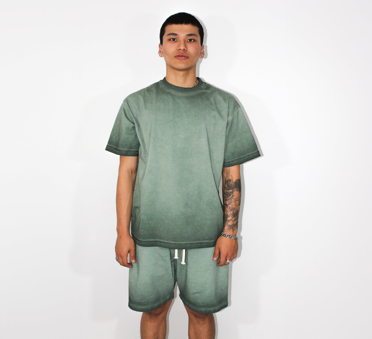 250 GSM T-SHIRT / ACID WASH