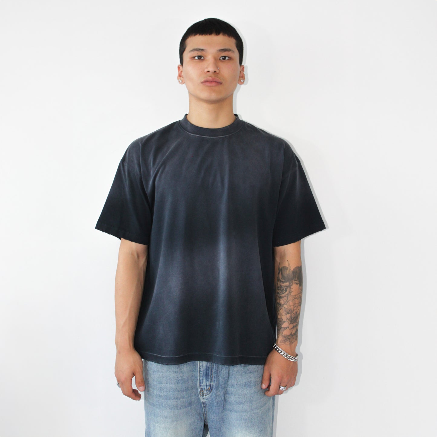 250 GSM T-SHIRT / SUNFADED