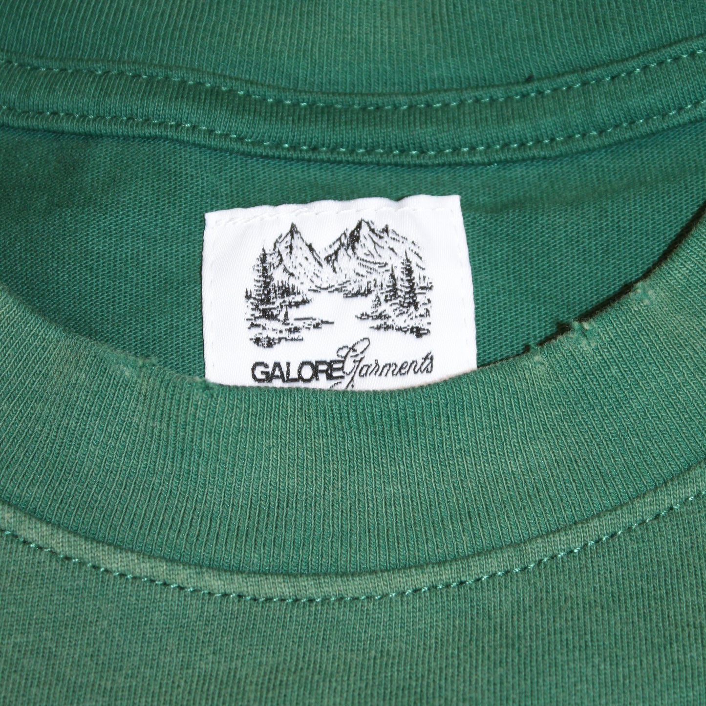 250 GSM T-SHIRT / SUNFADED