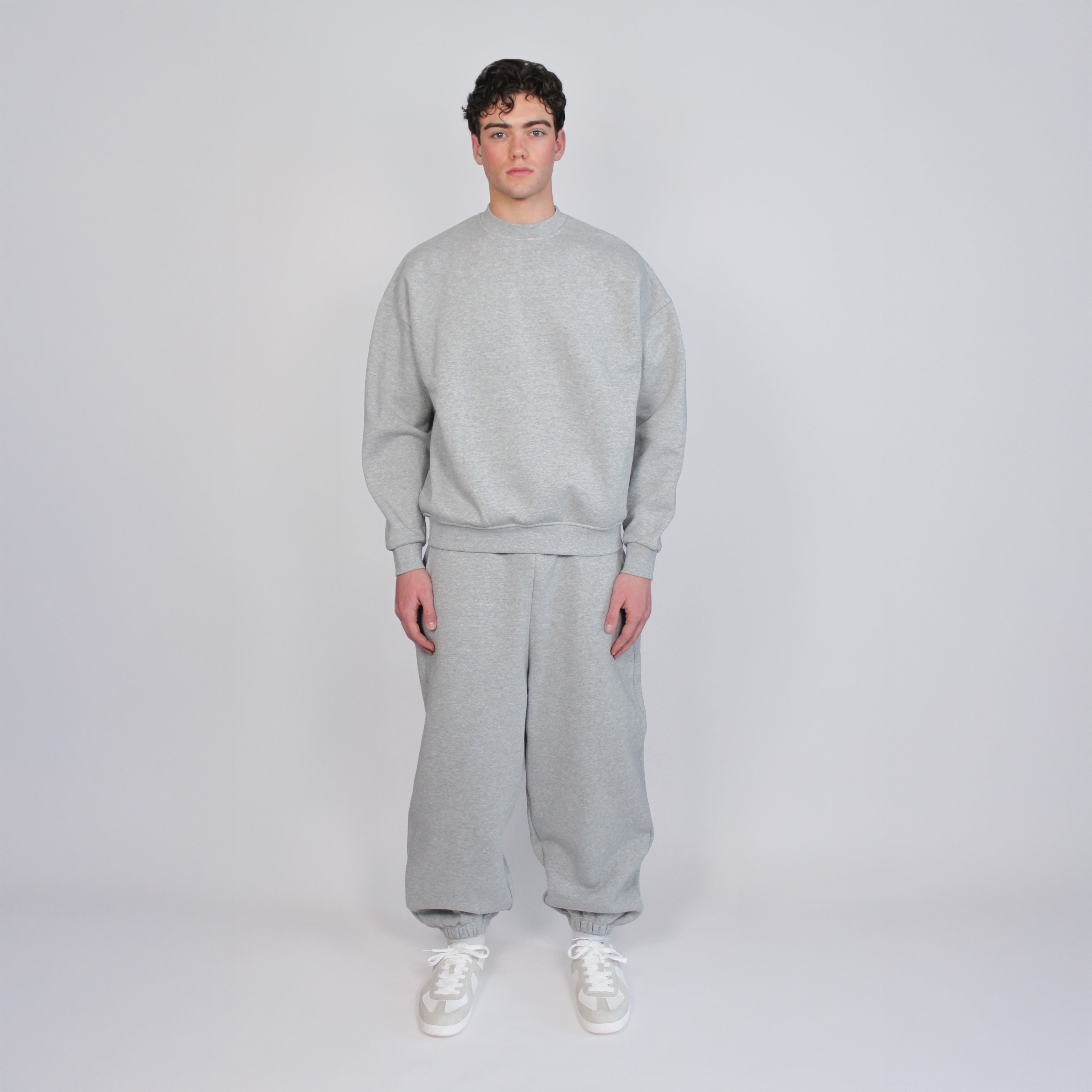 520 GSM CREWNECK / BOXY – Galore.YYZ
