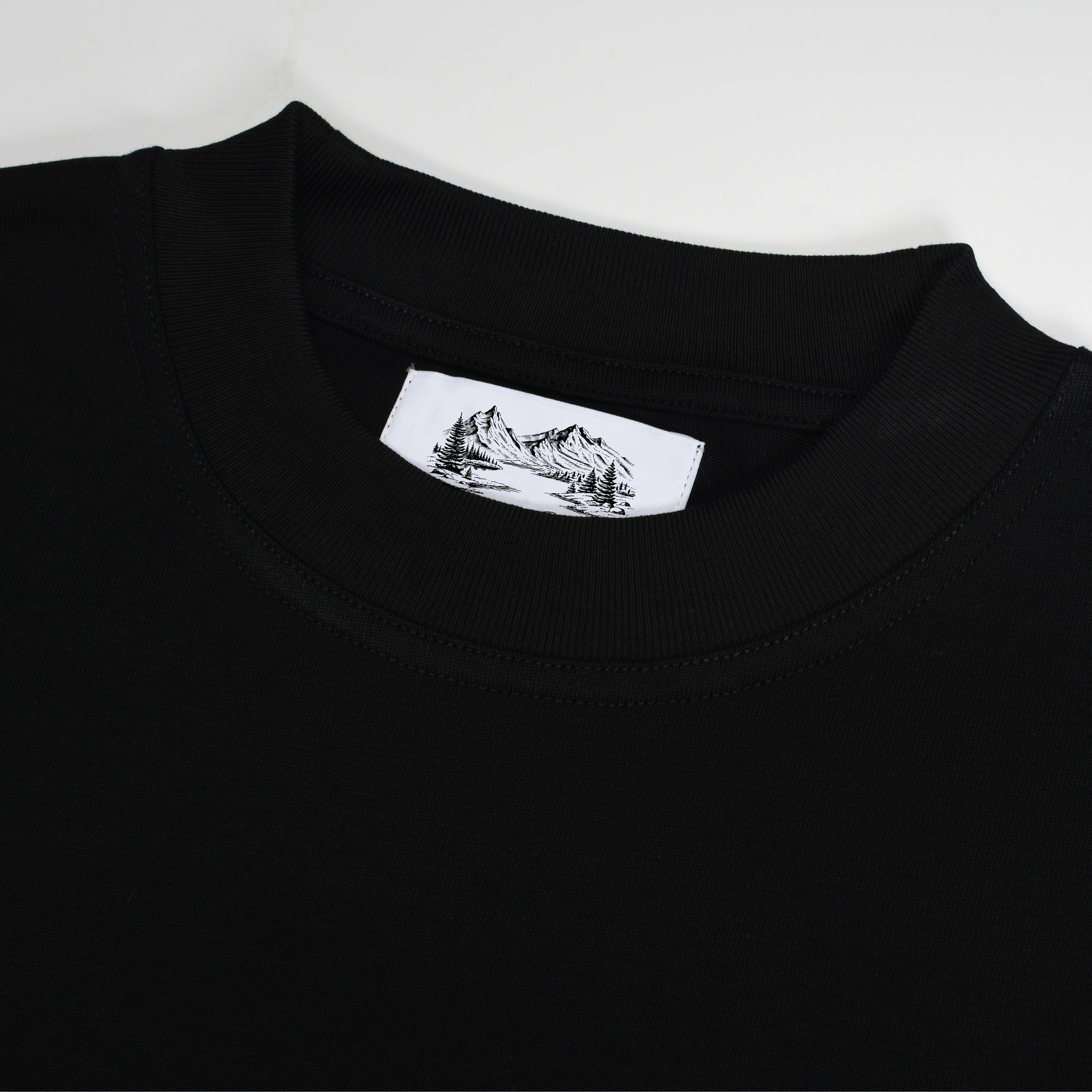 220 GSM T-SHIRT / OVERSIZED