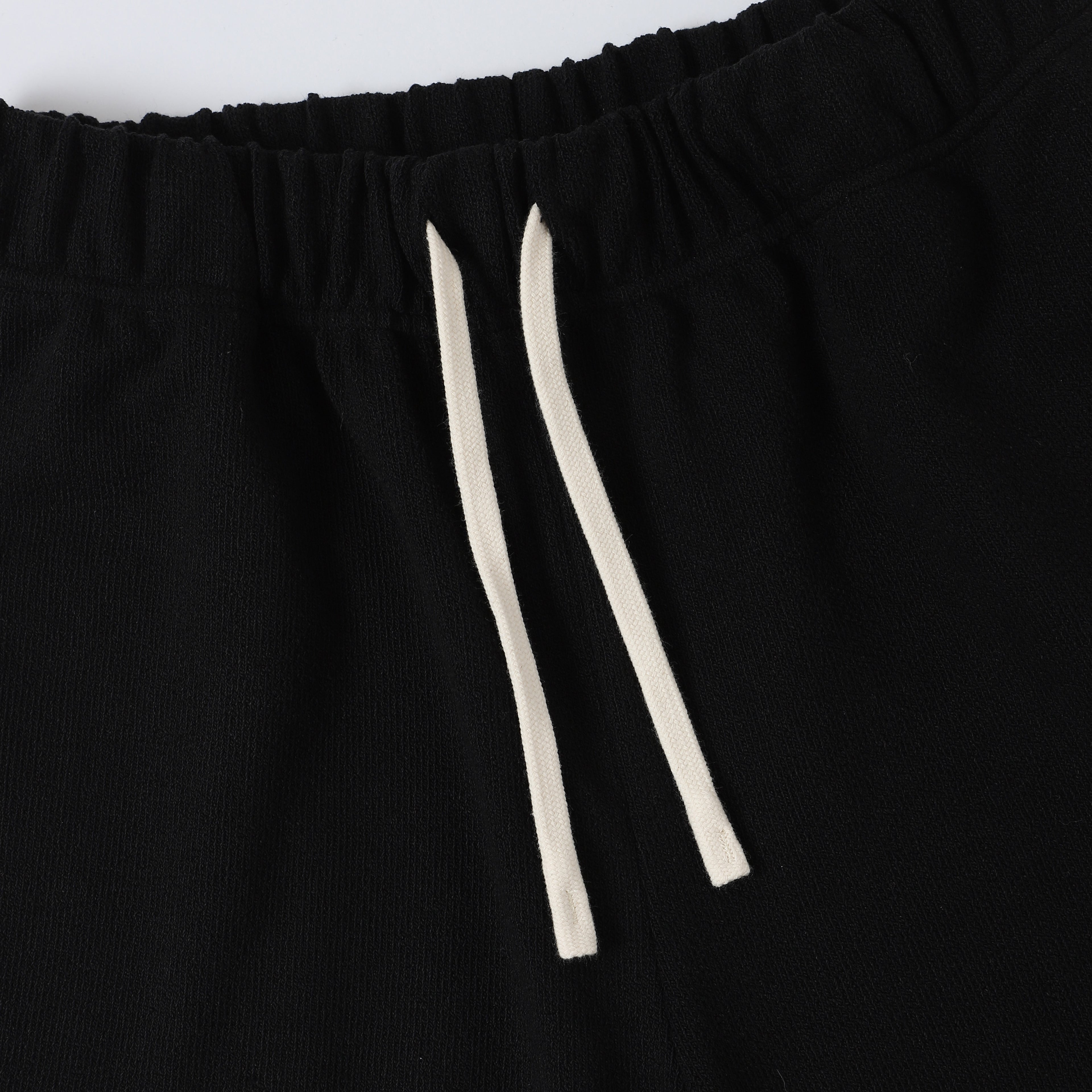 400 GSM SHORTS / TEXTURED