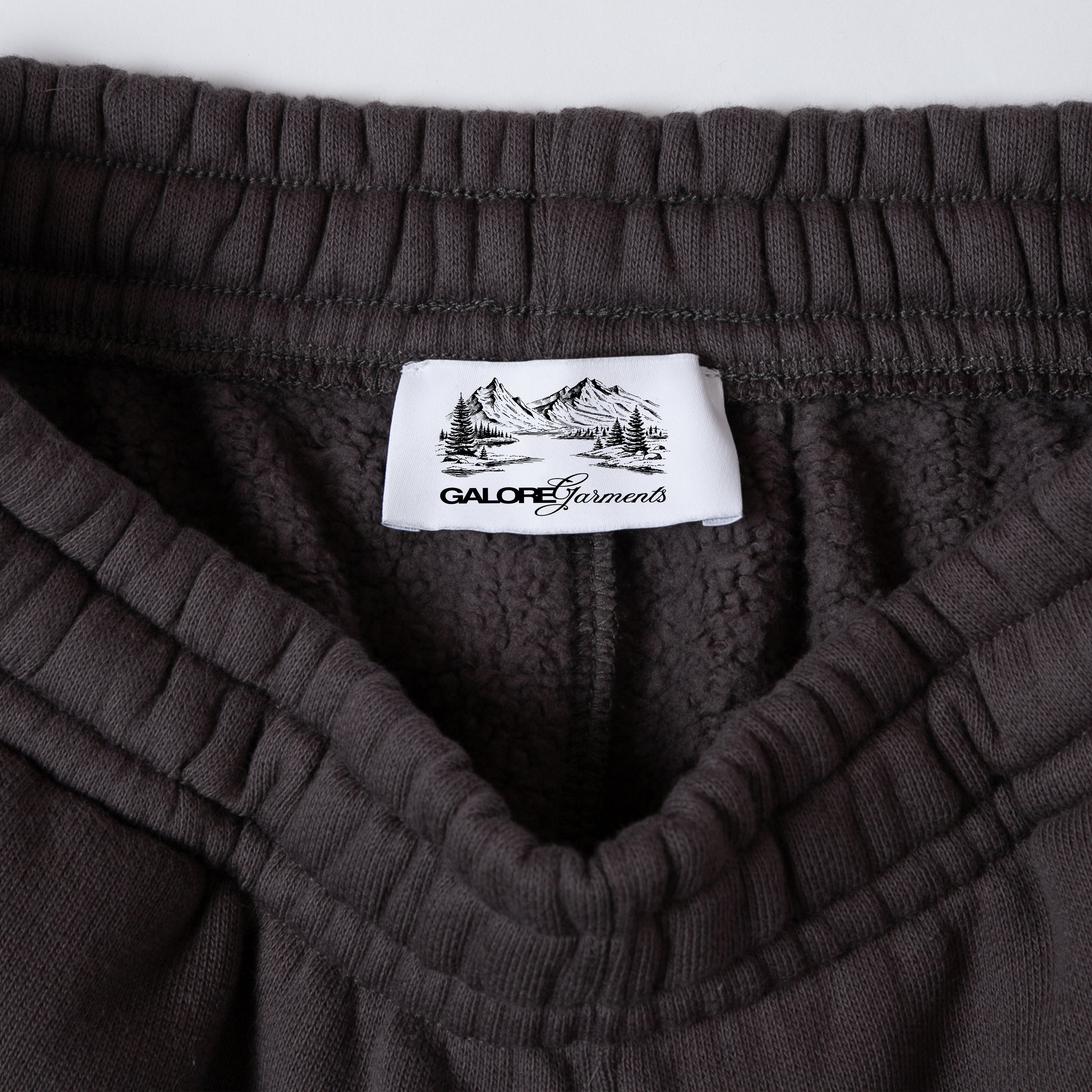 450 GSM SWEATPANTS / CROPPED