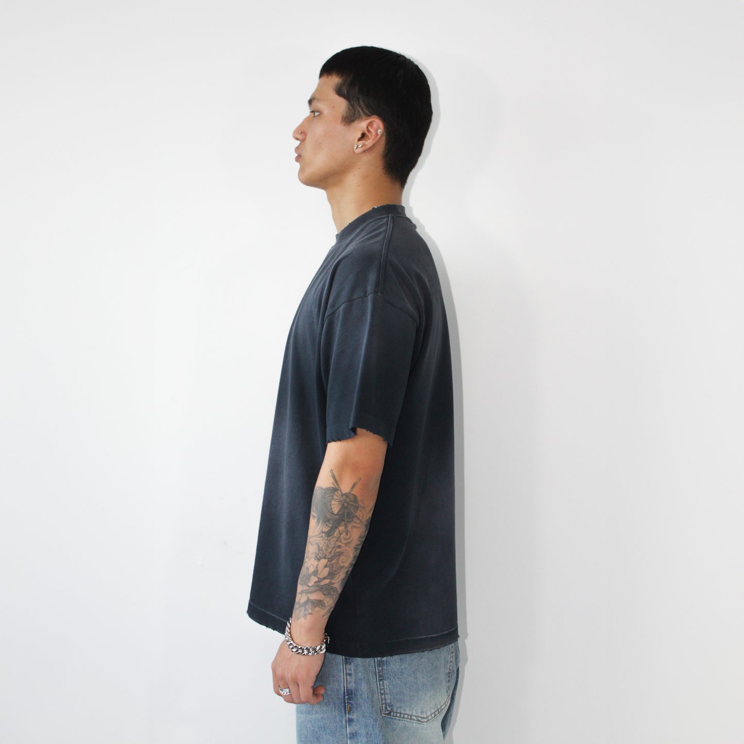 275GSM T-SHIRT / SUNFADED BLACK