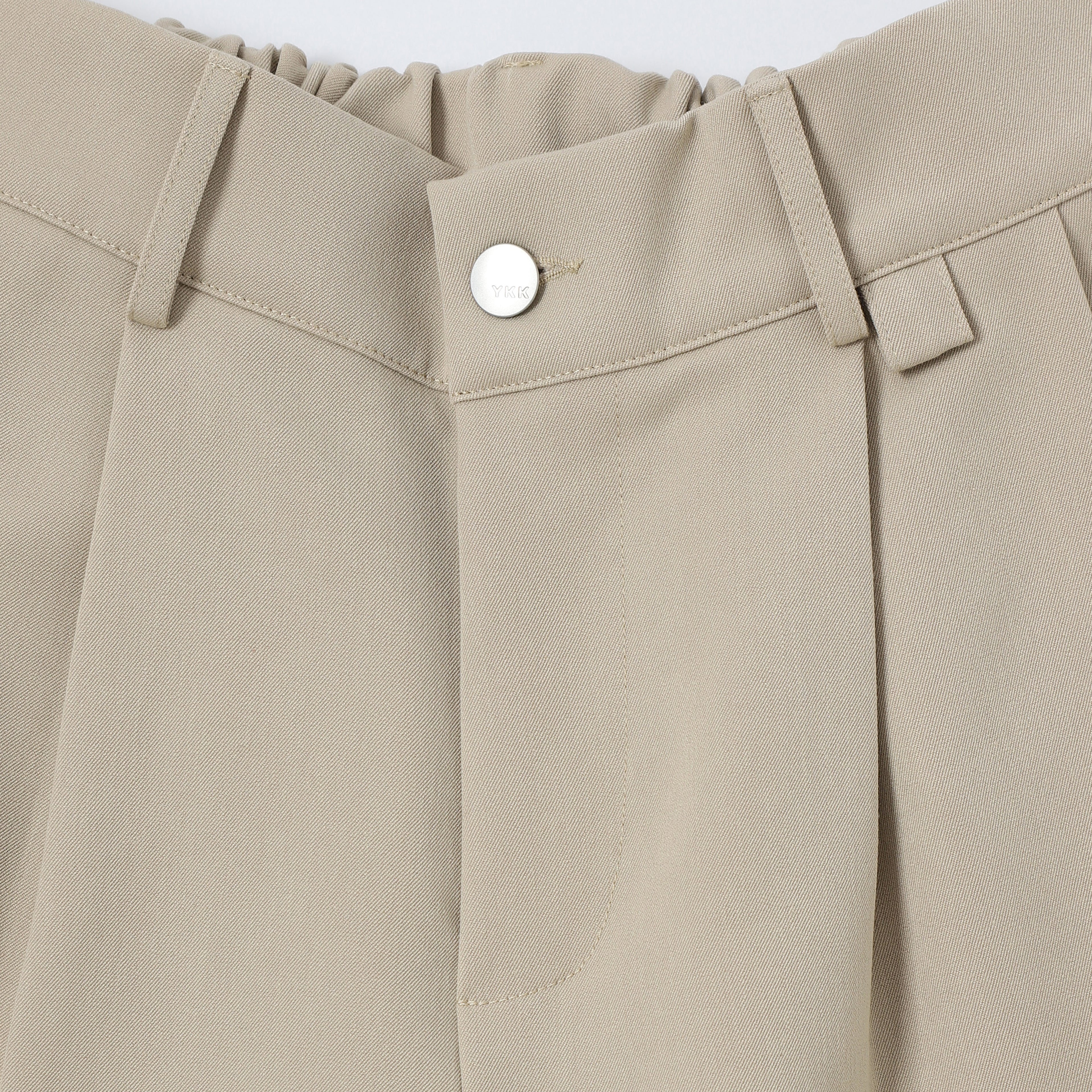 350 GSM SHORTS / PLEATED