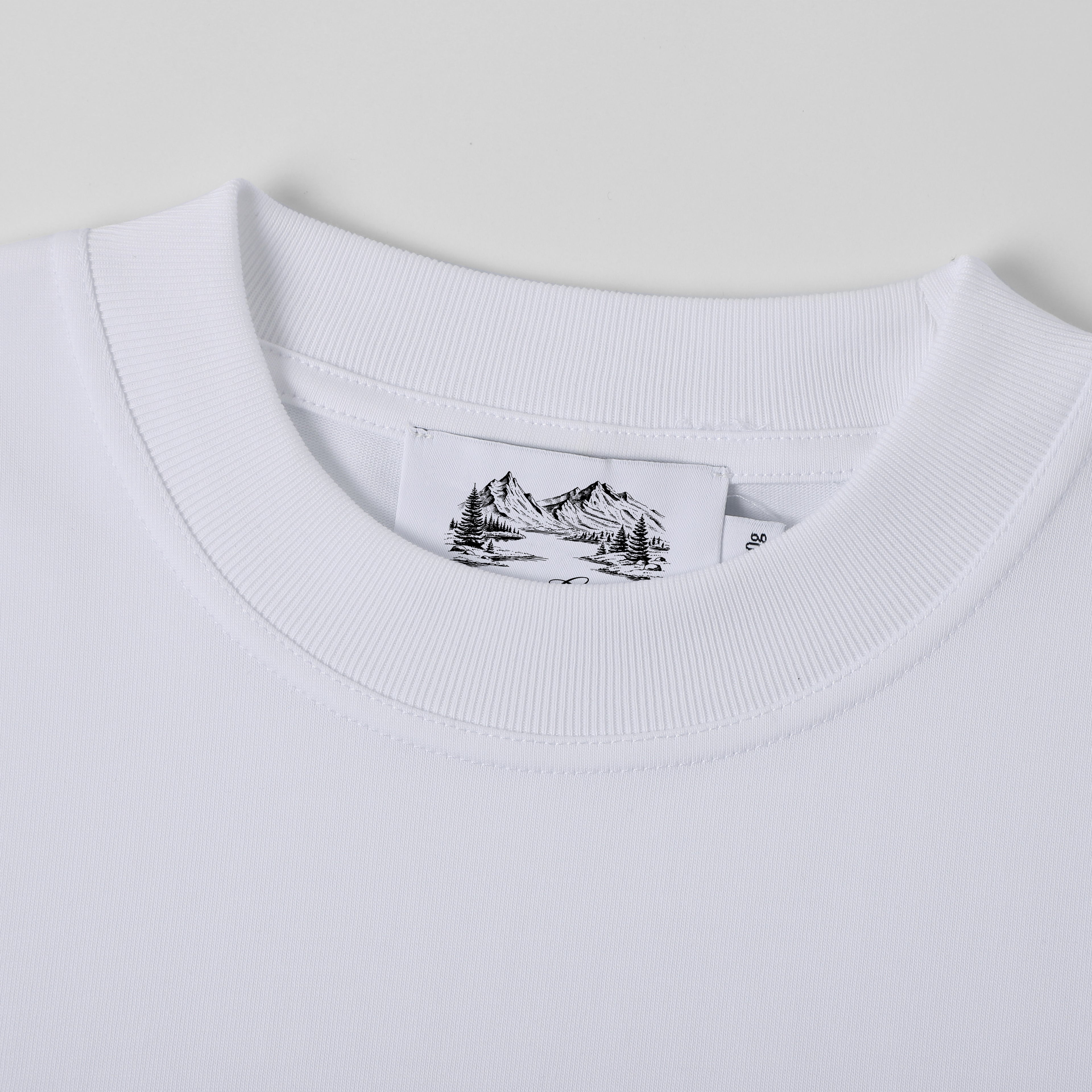 220 GSM T-SHIRT / OVERSIZED