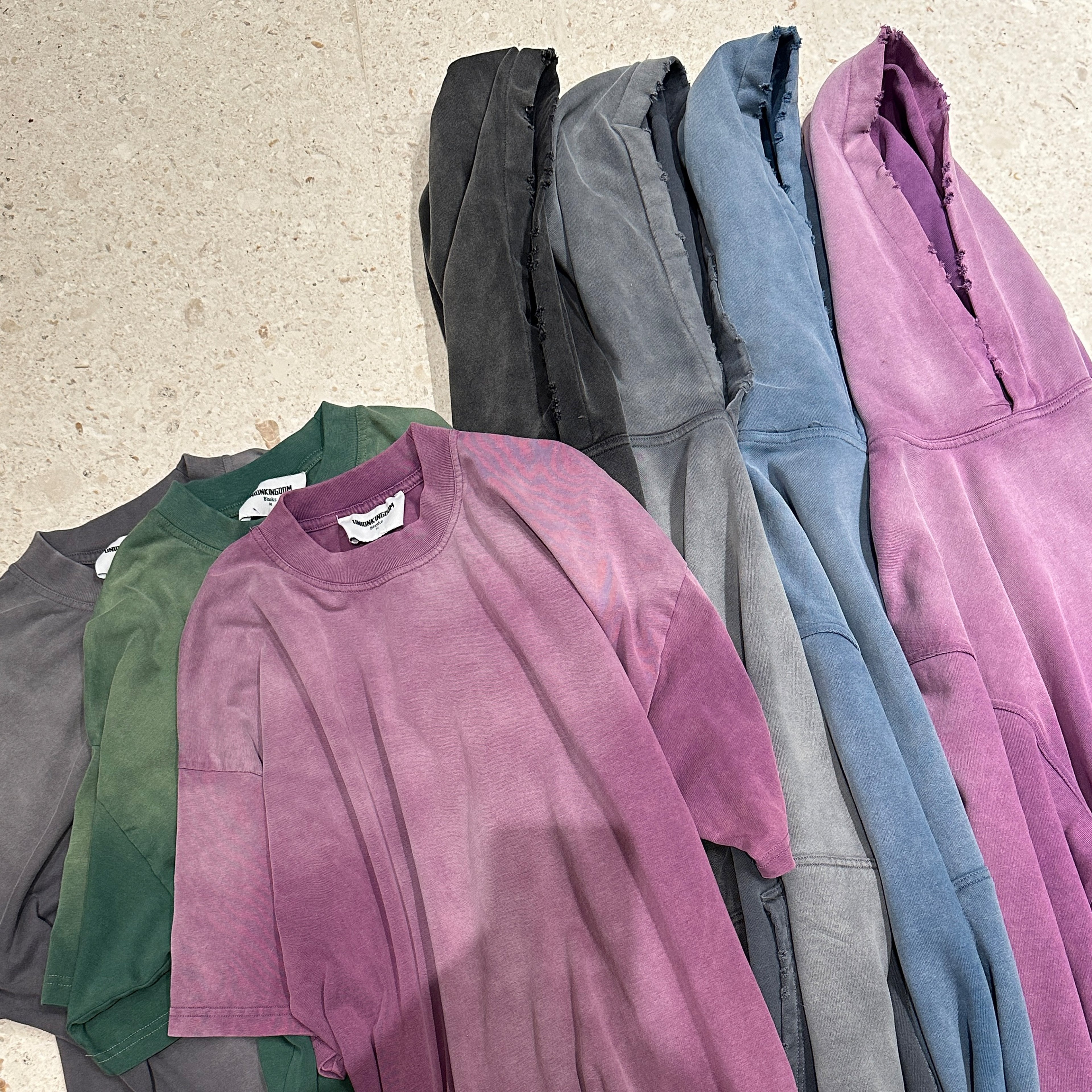 250 GSM T-SHIRT / VINTAGE